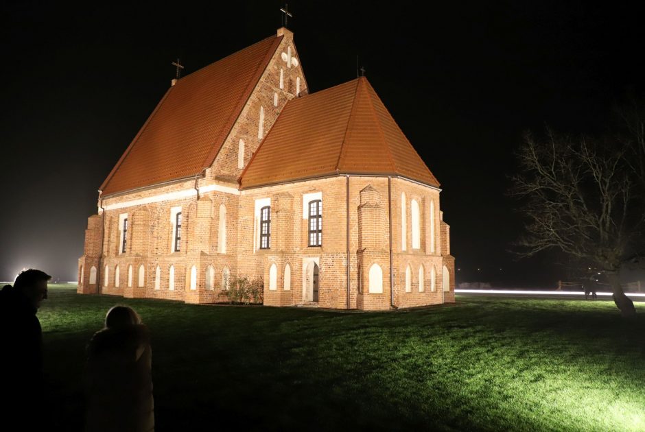 Atskleidė, kaip Zapyškio bažnyčia atrodys naktį