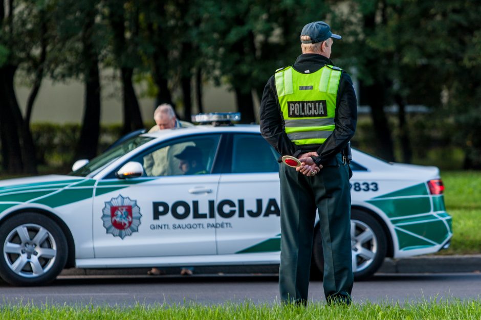 Neblaivus vairuotojas prisižaidė – gali būti konfiskuotas darbdavio automobilis