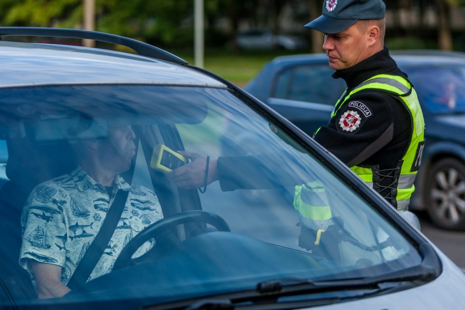 Neblaivus vairuotojas prisižaidė – gali būti konfiskuotas darbdavio automobilis