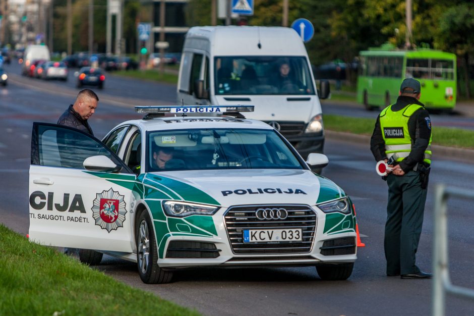 Neblaivus vairuotojas prisižaidė – gali būti konfiskuotas darbdavio automobilis