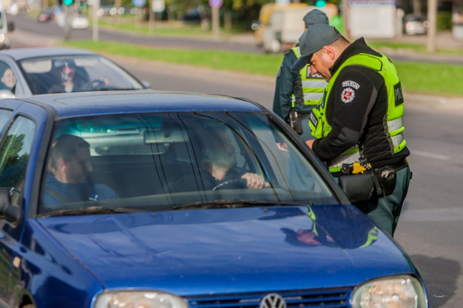 Neblaivus vairuotojas prisižaidė – gali būti konfiskuotas darbdavio automobilis