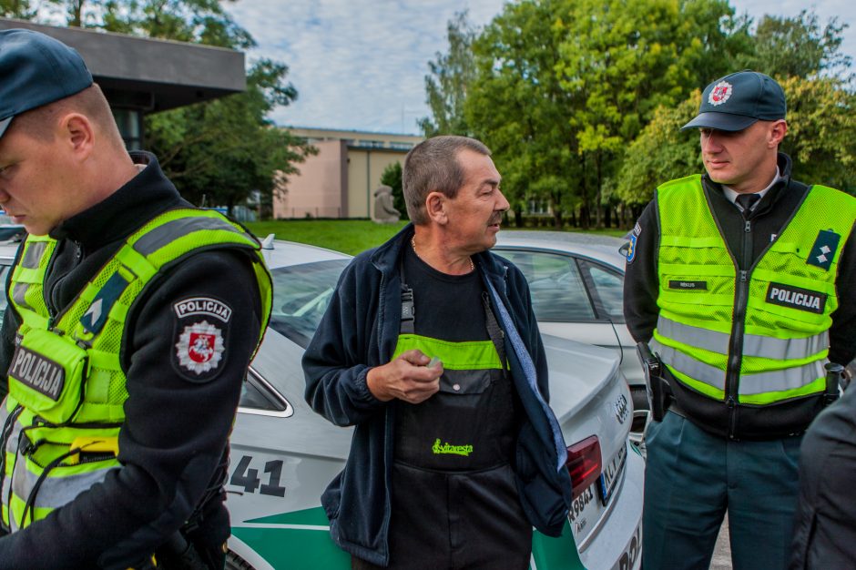 Neblaivus vairuotojas prisižaidė – gali būti konfiskuotas darbdavio automobilis