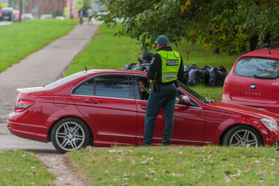 Neblaivus vairuotojas prisižaidė – gali būti konfiskuotas darbdavio automobilis