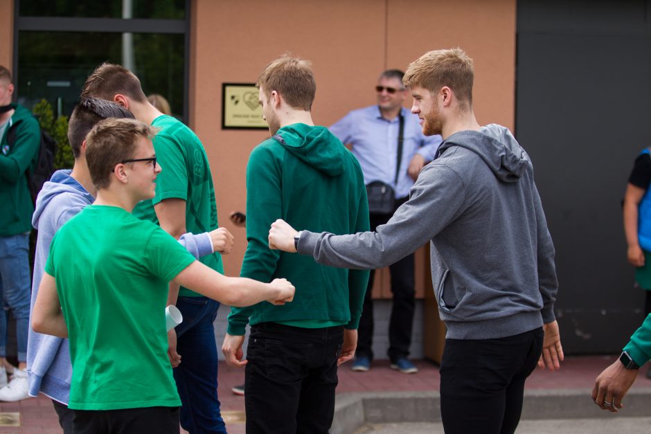 Žvaigždžių alėjoje atidengtas B. Davieso delno įspaudas