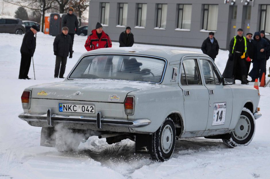 Varžovus įkvėpė neblėstantis 2004 m. čempiono azartas