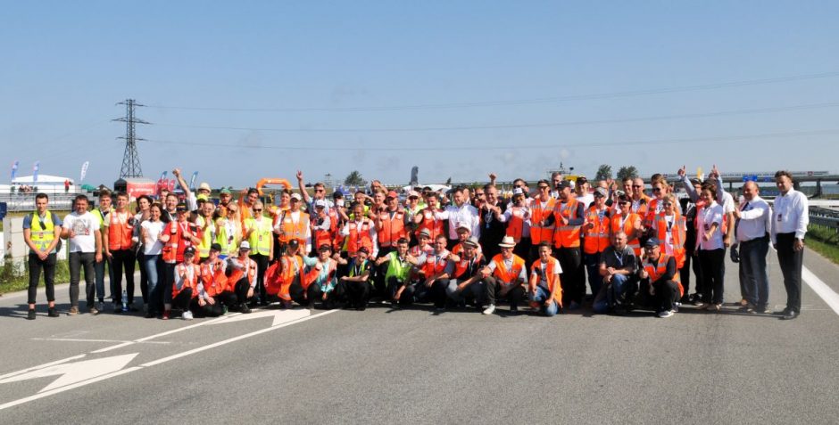 Žvilgsnis į 1000 km lenktynes iš teisėjų bokštelio