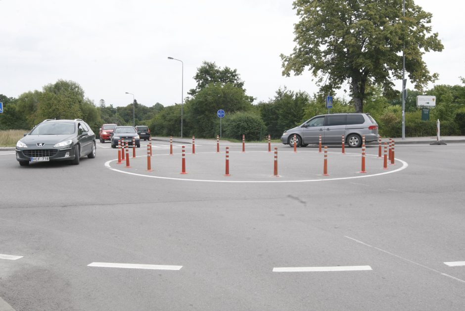 Sankryža uostamiestyje virto žiedine