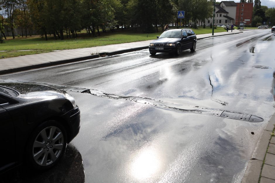 Mieste pradės atnaujinti kalnelius