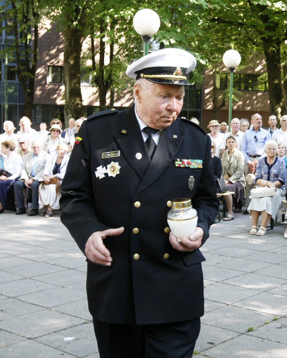 Patrioto J. Šilinsko lageris nepalaužė