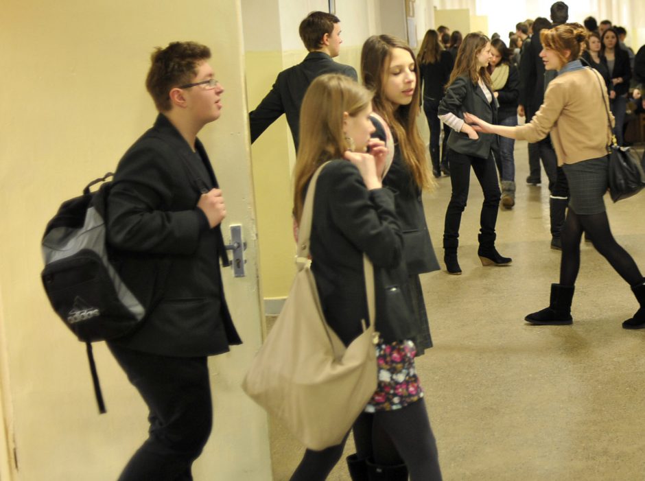 Elektroniniai mokinio pažymėjimai bus dar dešimtyje Kauno mokyklų