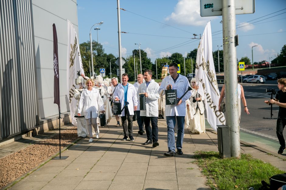 „Volfas Engelman“ Aludarių dienos šventėje netrūko ir gero alaus, ir skambios muzikos