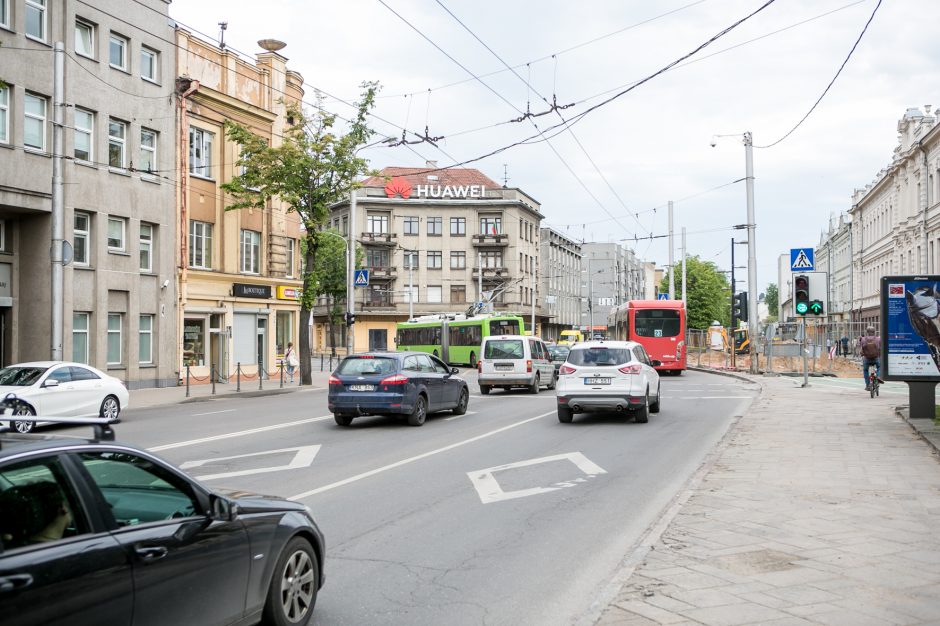 Dėmesio! Vienoje judriausių Kauno sankryžų – eismo apribojimai