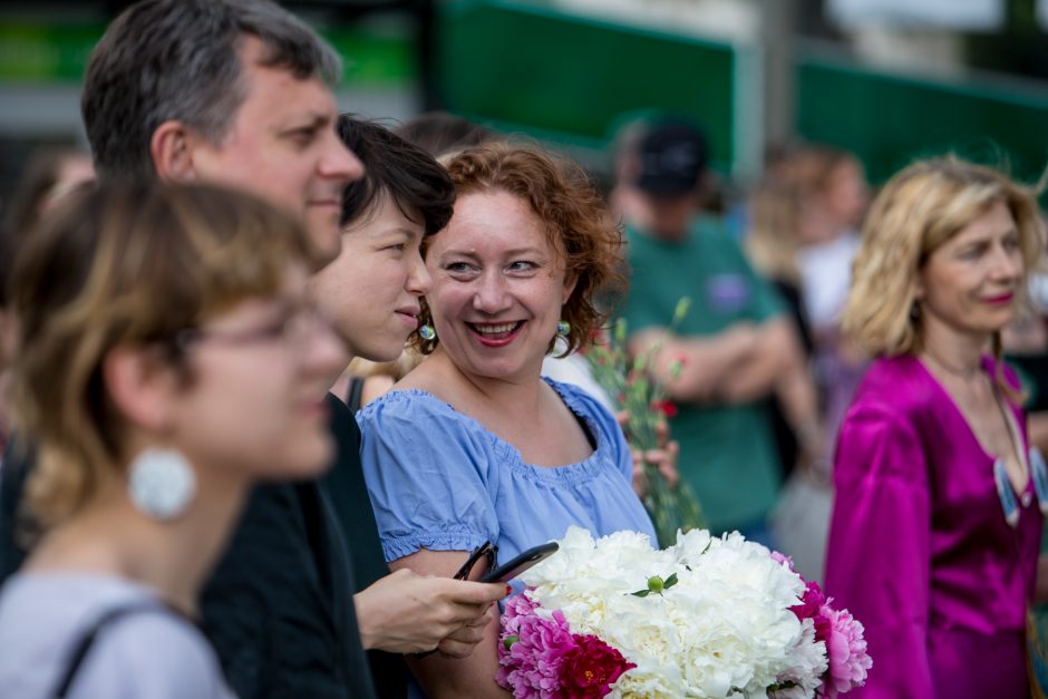 XII Kauno bienalės pradžią žymėjo išskirtinis performansas