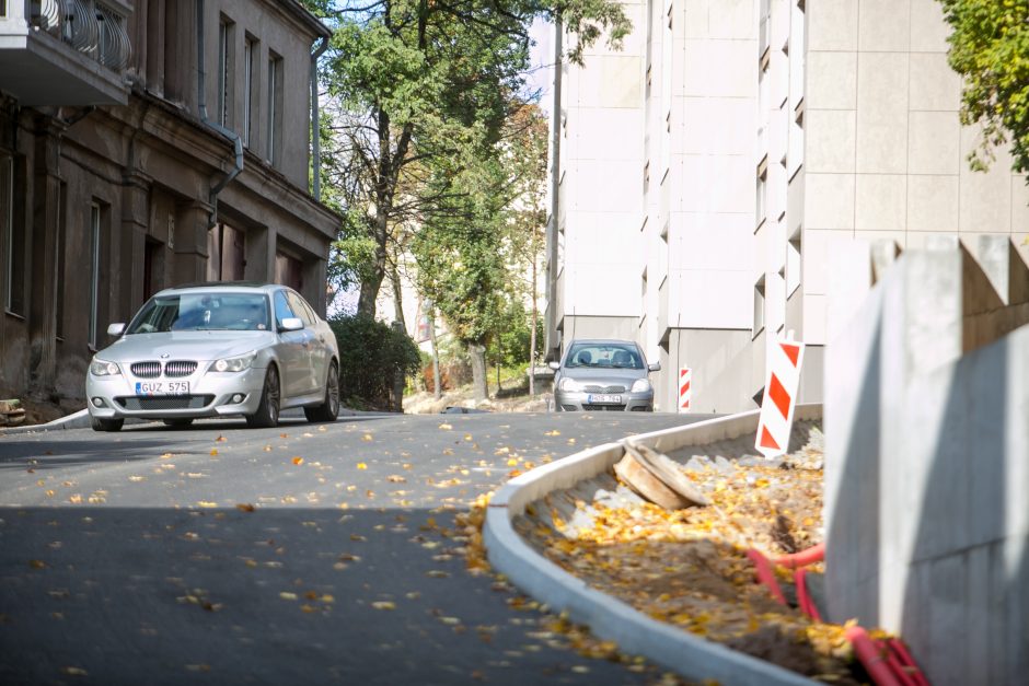 Po remonto atnaujintas eismas Žemaičių gatvės įkalne