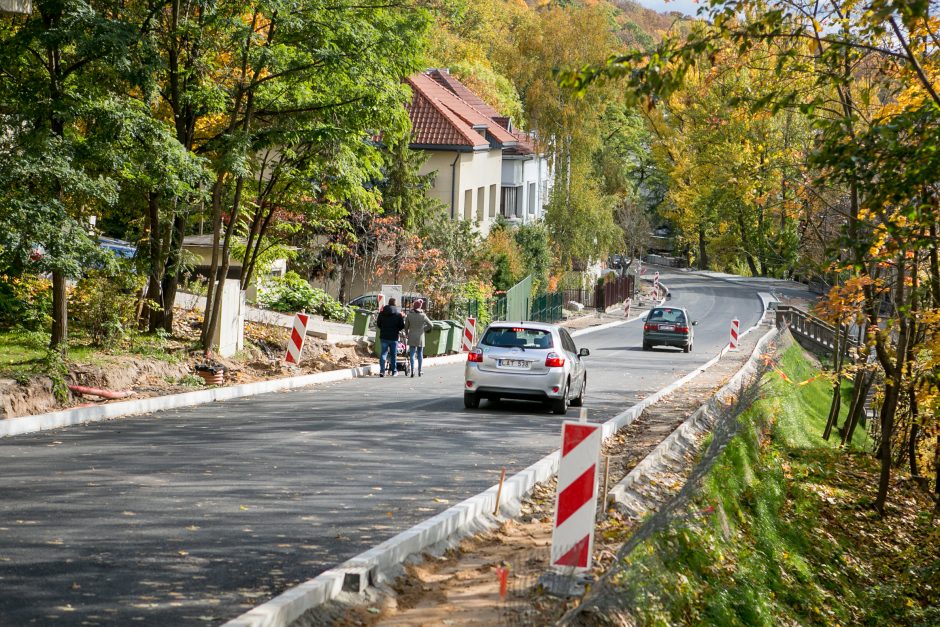 Po remonto atnaujintas eismas Žemaičių gatvės įkalne