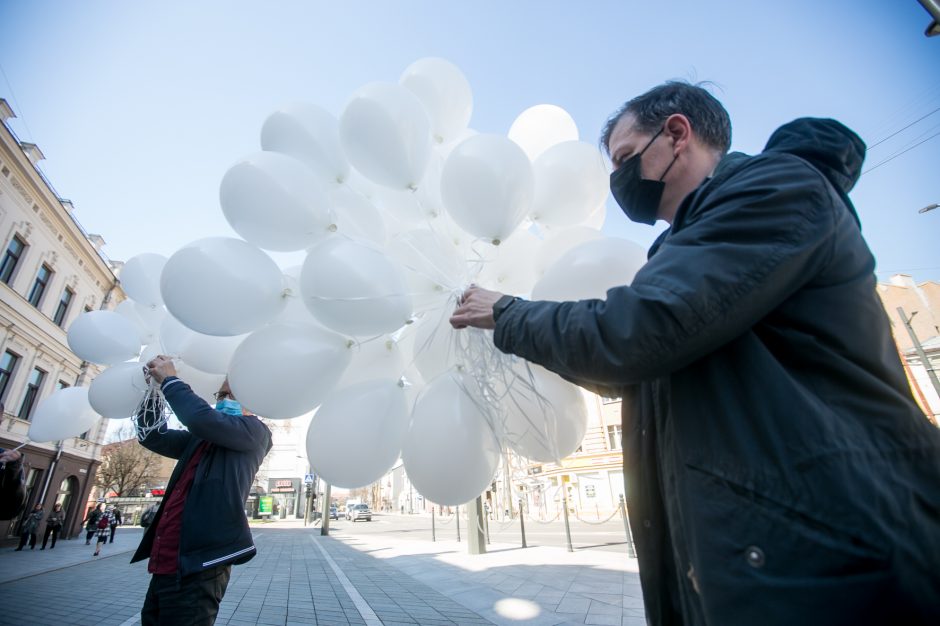 Architektai susirinko palaikyti teisiamą A. Karalių: nusikaltėliai pučia burbulus