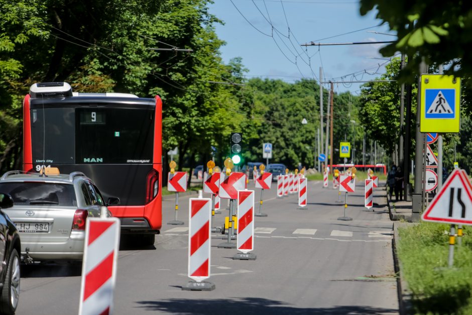 Vairuotojai, dėmesio: dalyje Kovo 11-osios gatvės ribojamas eismas