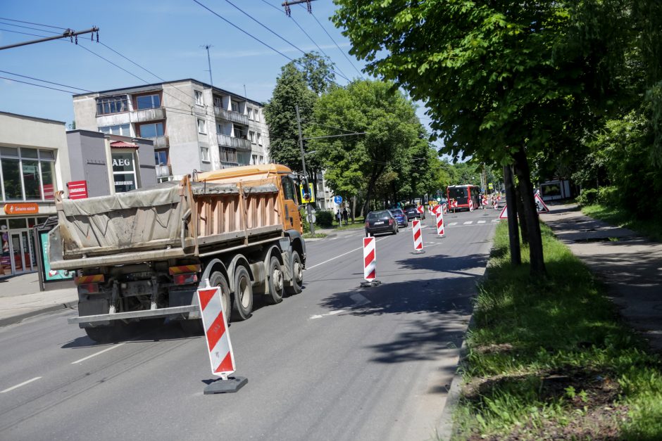 Vairuotojai, dėmesio: dalyje Kovo 11-osios gatvės ribojamas eismas