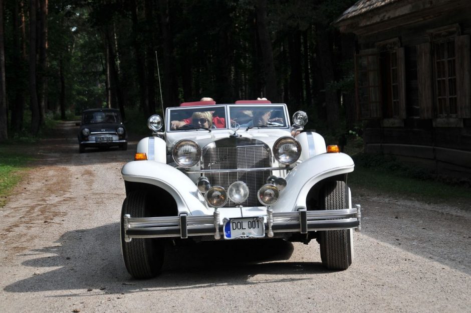 Istoriniai automobiliai riedės pietų ir pietryčių Lietuvos keliais