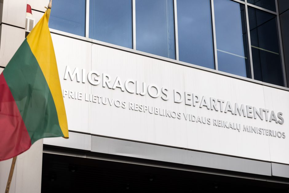 Migracijos departamentas: uždarius registracijos centrus ukrainiečiai nesusiduria su sunkumais