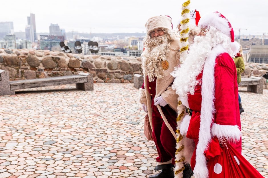 Vilniuje – pirmasis Baltijos šalių Kalėdų Senelių sąskrydis