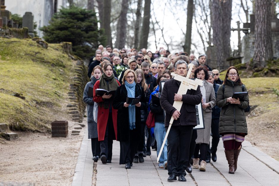 Vilniaus Antakalnio kapinėse palaidotas režisierius R. Tuminas