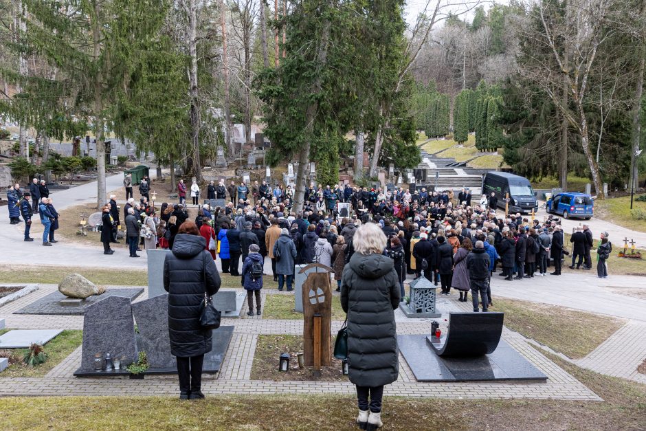 Vilniaus Antakalnio kapinėse palaidotas režisierius R. Tuminas