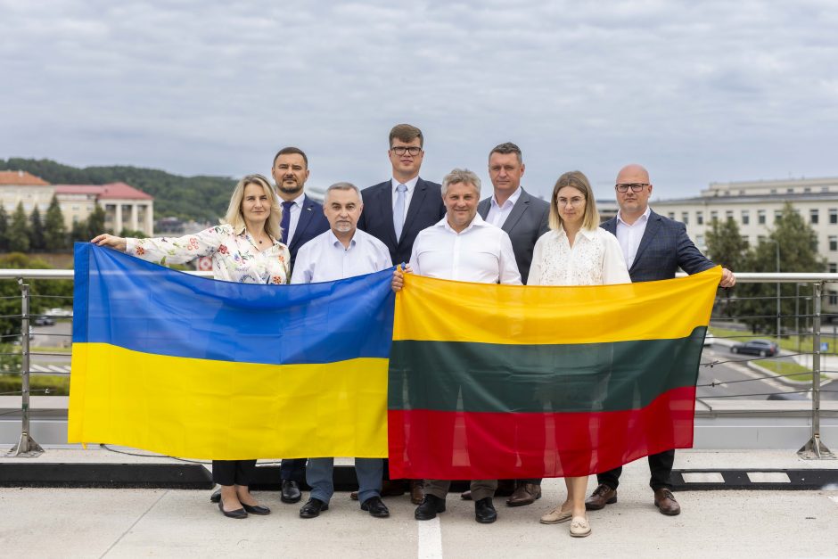 Lietuvos energetikos įmonės Ukrainai perduos įrangos už daugiau nei 50 mln. eurų