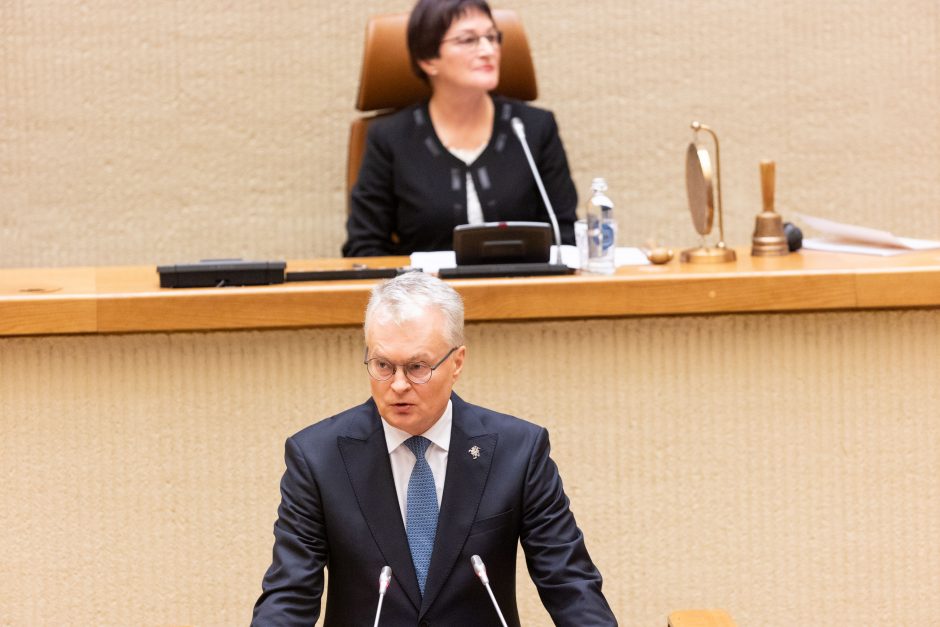 Prisiekę Seimo nariai imsis darbų: oficialiai startavo 2024–2028 m. parlamento kadencija