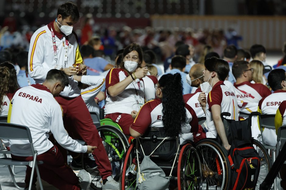 Paralimpiados uždarymu baigėsi aštuonerius metus trukusi Tokijo olimpinė saga