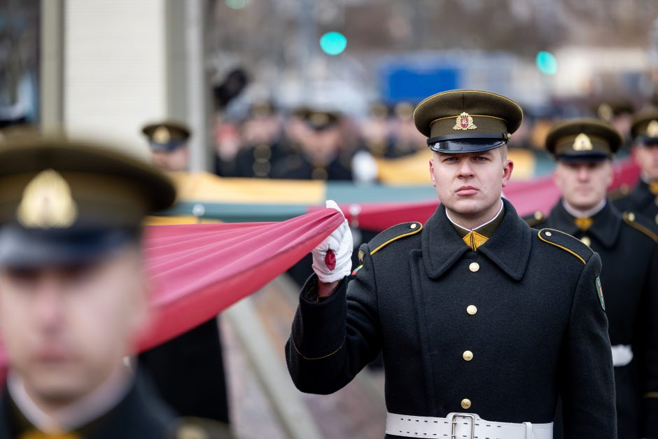 Iškilminga valstybės vėliavos pakėlimo ceremonija