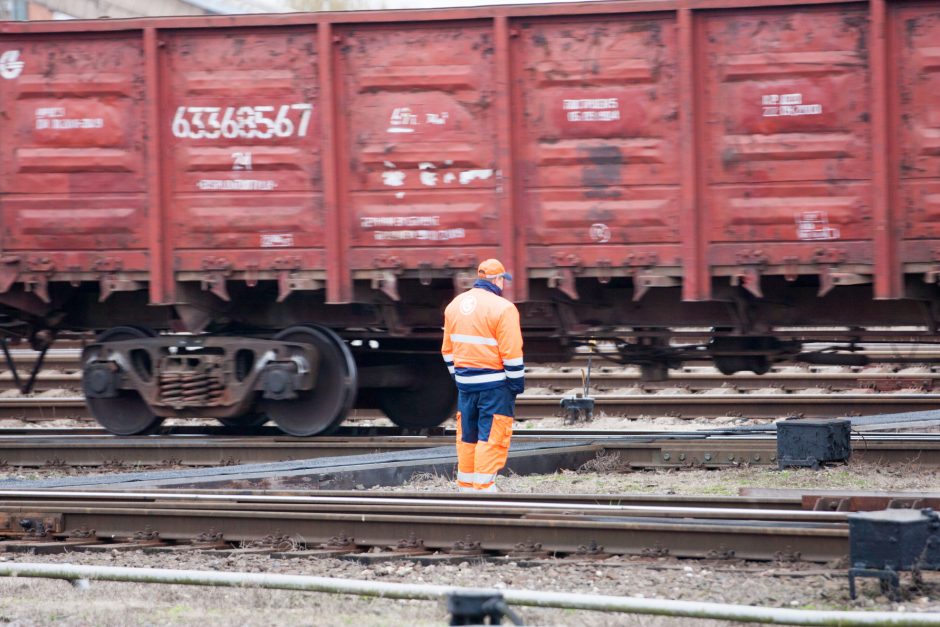 Palemono gyventojams – košmariškos naktys prie geležinkelio