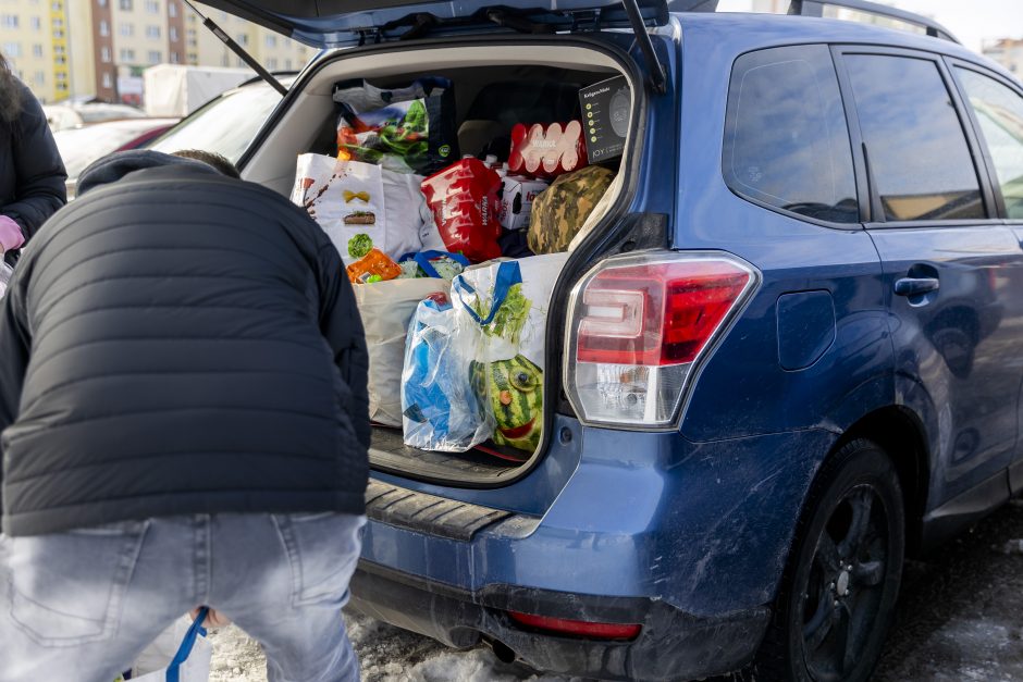 Į Lenkiją ieškoti pigesnių maisto prekių lekia ir kunigai