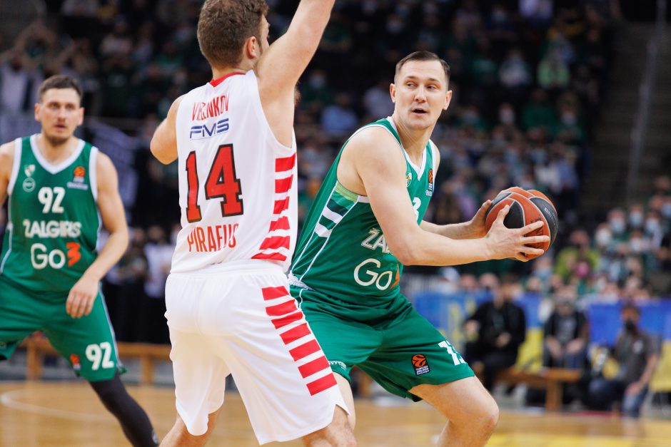  			 Antruosius šansus dovanojęs „Žalgiris” nusileido „Olympiakos”