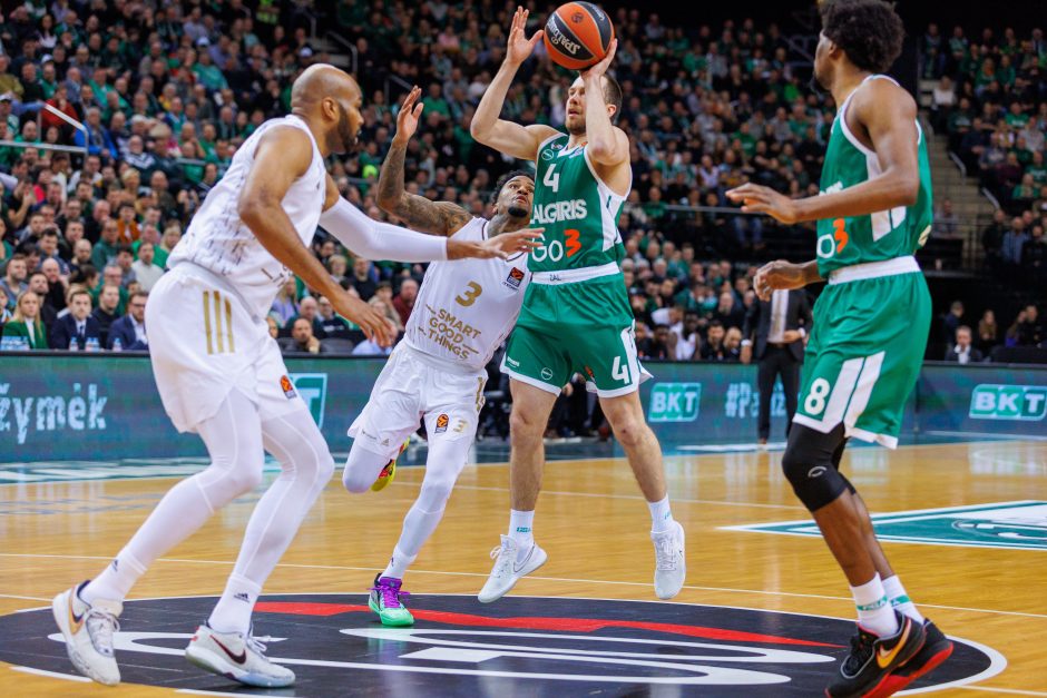 „Žalgiris“ sutriuškino ASVEL krepšininkus