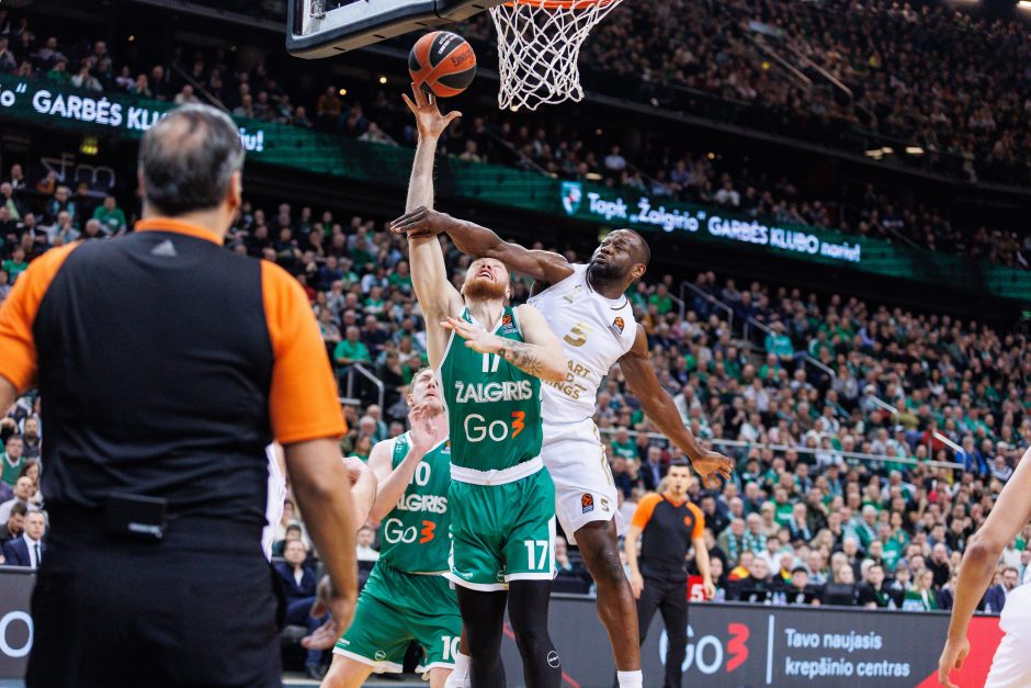 „Žalgiris“ sutriuškino ASVEL krepšininkus