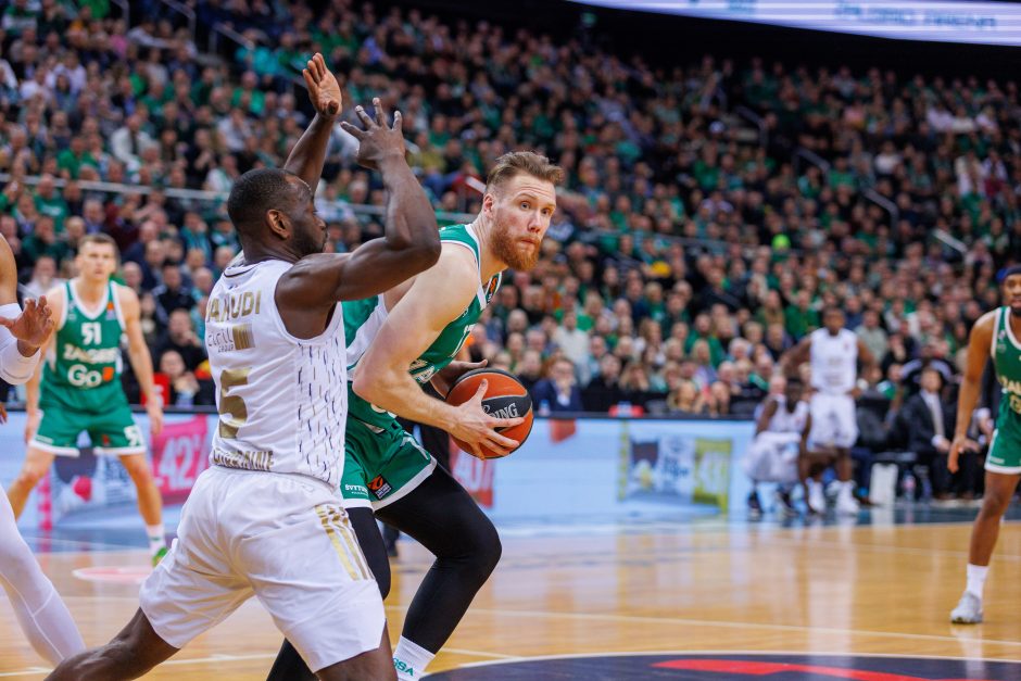 „Žalgiris“ sutriuškino ASVEL krepšininkus