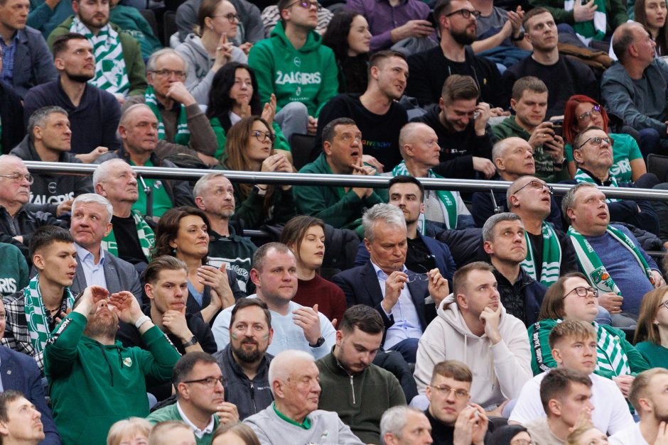 „Žalgiris“ sutriuškino ASVEL krepšininkus