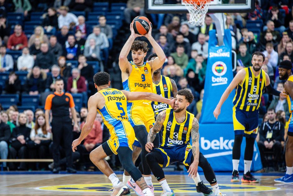 Eurolyga: Stambulo „Fenerbahče“ – Tel Avivo „Maccabi“ 109:74