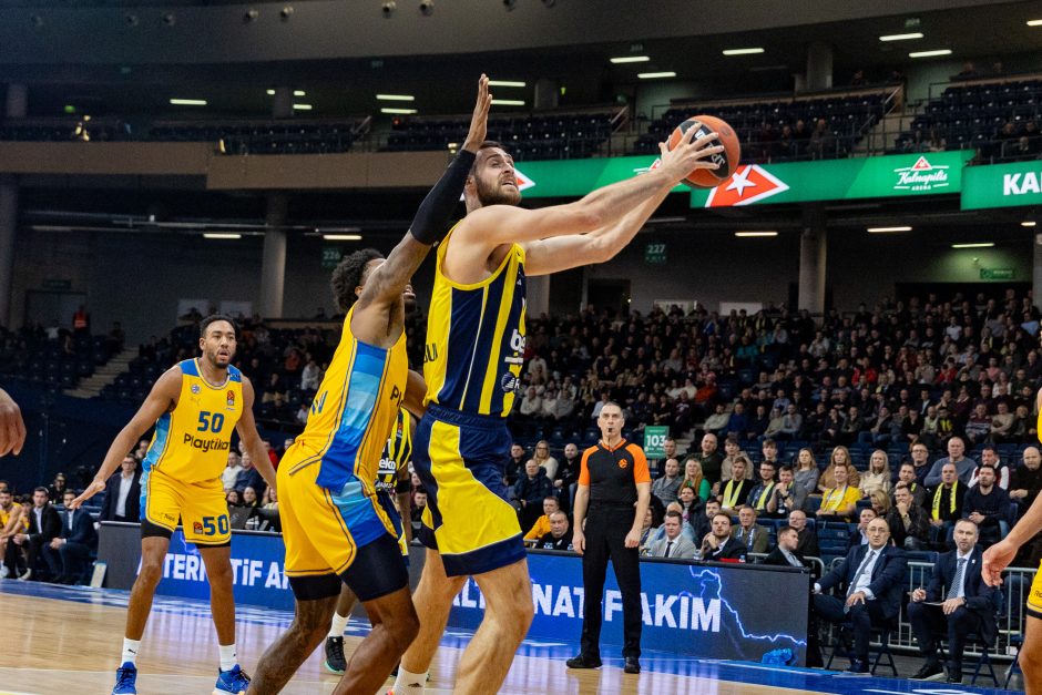 Eurolyga: Stambulo „Fenerbahče“ – Tel Avivo „Maccabi“ 109:74