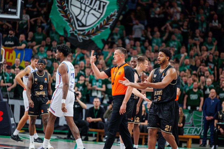  „Žalgiris“ namų arenoje įveikė „Anadolu Efes“ krepšininkus