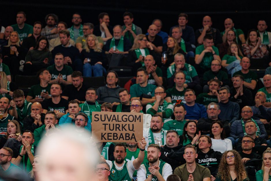  „Žalgiris“ namų arenoje įveikė „Anadolu Efes“ krepšininkus