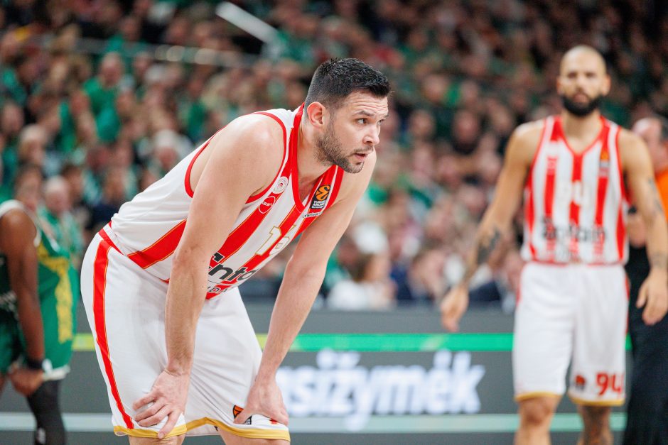 Ilgą laiką pirmavęs „Žalgiris“ nusileido „Olympiacos“ ekipai