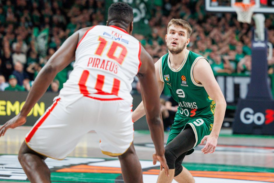 Ilgą laiką pirmavęs „Žalgiris“ nusileido „Olympiacos“ ekipai