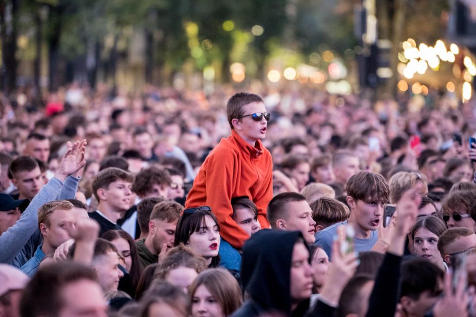 Rugsėjo 1-ąją Kauno universitetai šventė kartu: mieste – nemokamas koncertas ir šviesų šou