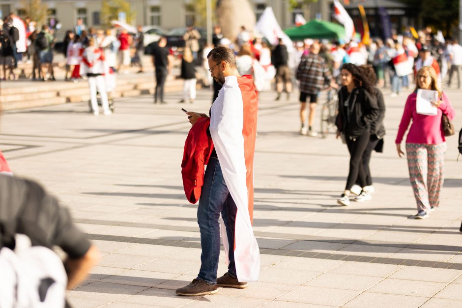 A. Lukašenkos „apgaulę“ minintys baltarusiai: mes nekalti, kad valdžią užgrobė psichopatas