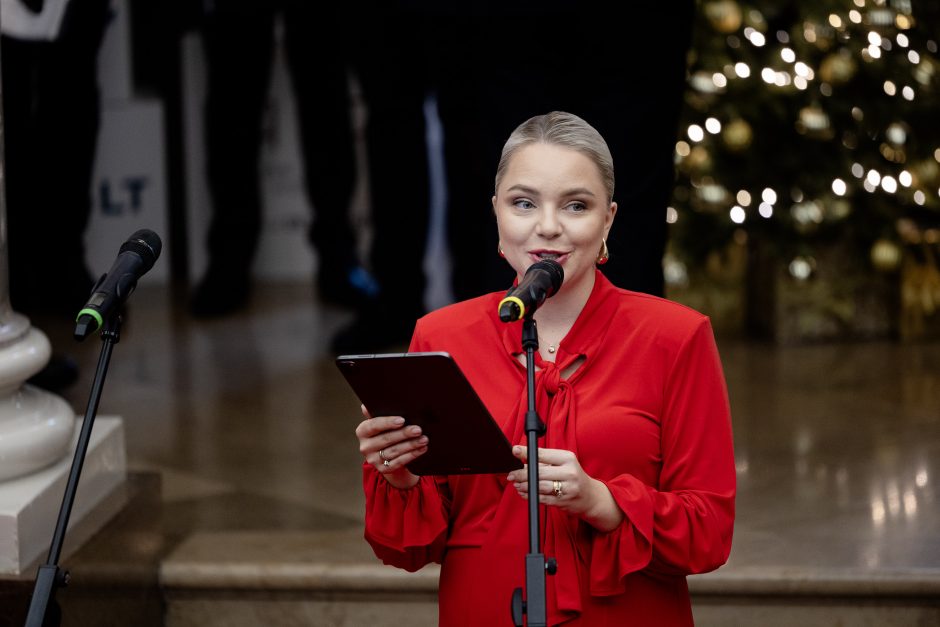 Vilniaus rotušėje atidaryta 22-oji Tarptautinė Kalėdų labdaros mugė