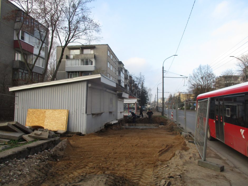 Kioskai, prie kurių nutįsdavo pirkėjų eilės, nedirba jau keturis mėnesius