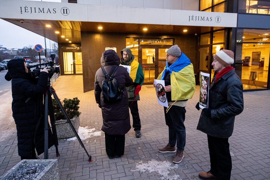 Žiniasklaida: Vilniuje surengtas protestas prieš „Kyiv grand ballet“ pasirodymą