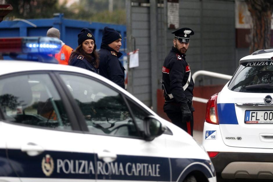 Po Naujųjų metų seksualinių išpuolių Milane Italijos policija surengė reidus